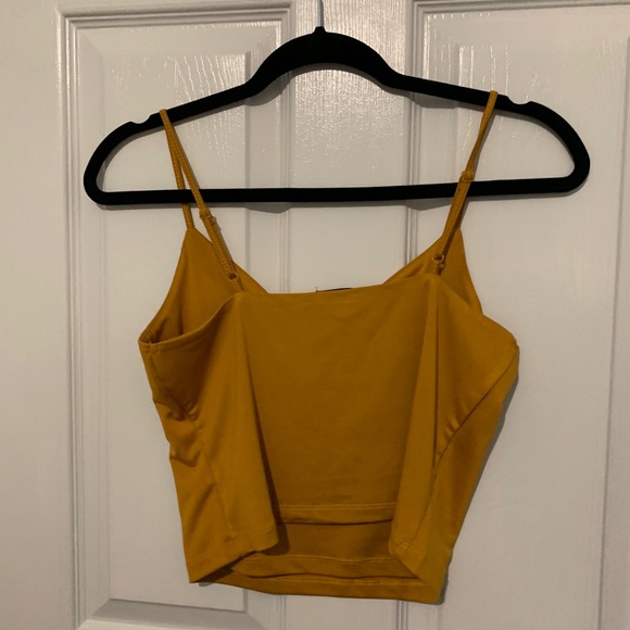 Dynamite Scoop Neck Crop Cami - Picture 3 of 4
